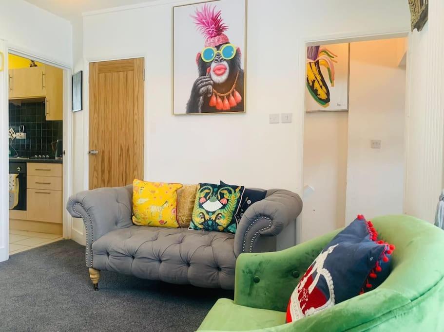 Funky 2 Bedroom Apartment In Town Centre Hastings Exterior foto